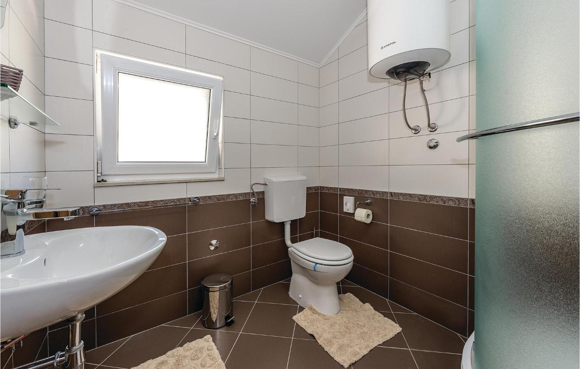 Gorgeous Home In Kijevo With Kitchen Bagian luar foto